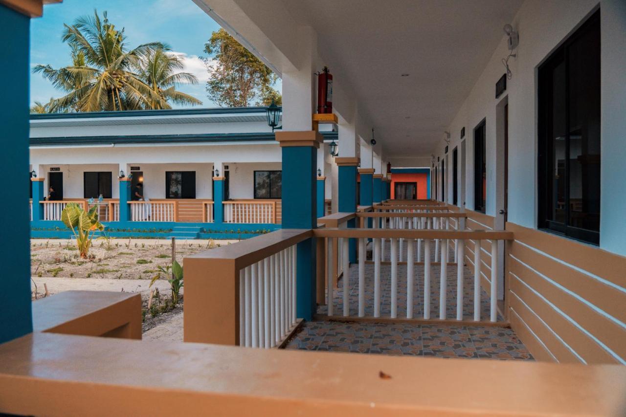Island Front - Bangcogon Resort And Restaurant Ослоб Екстериор снимка