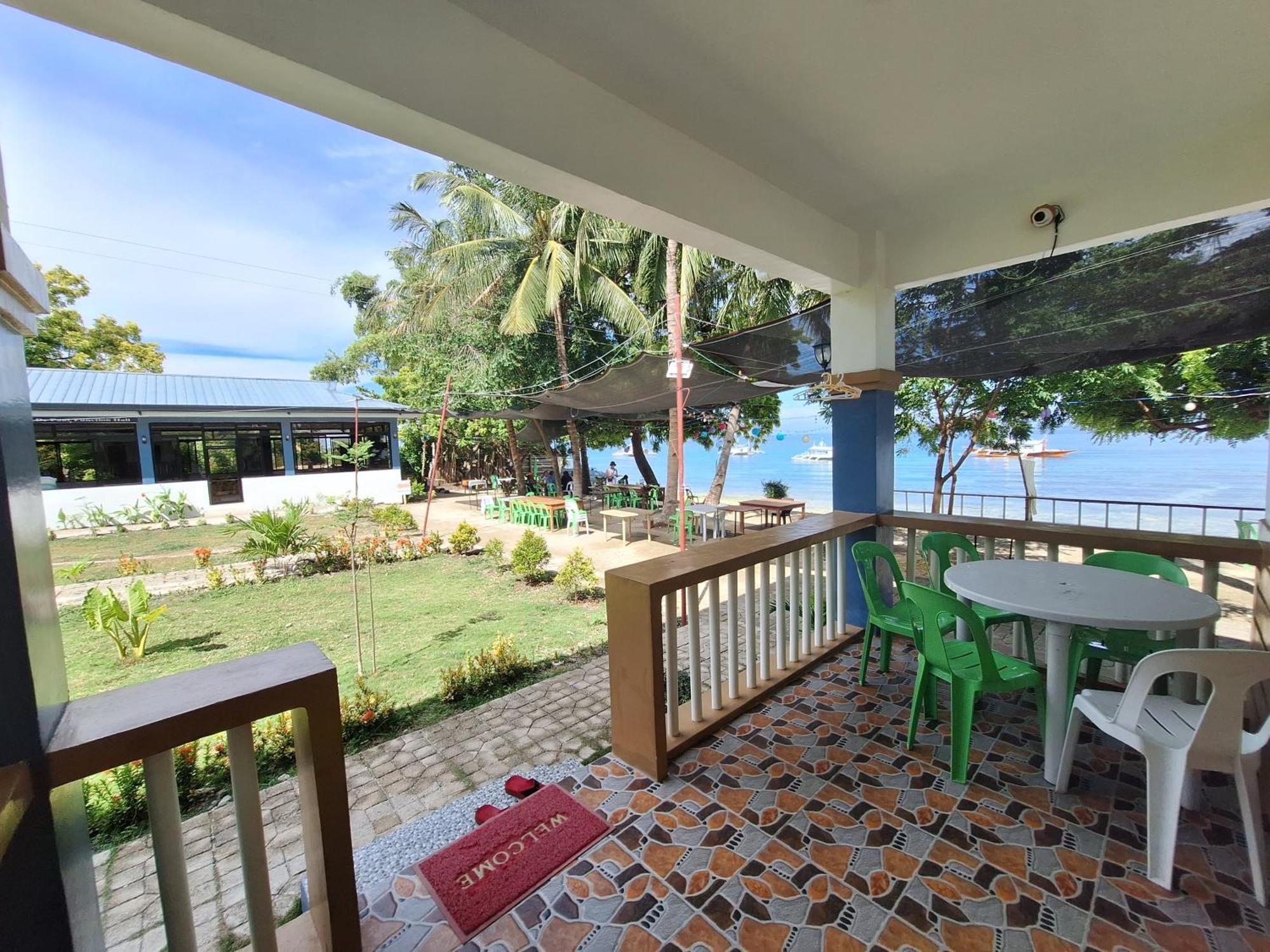 Island Front - Bangcogon Resort And Restaurant Ослоб Екстериор снимка