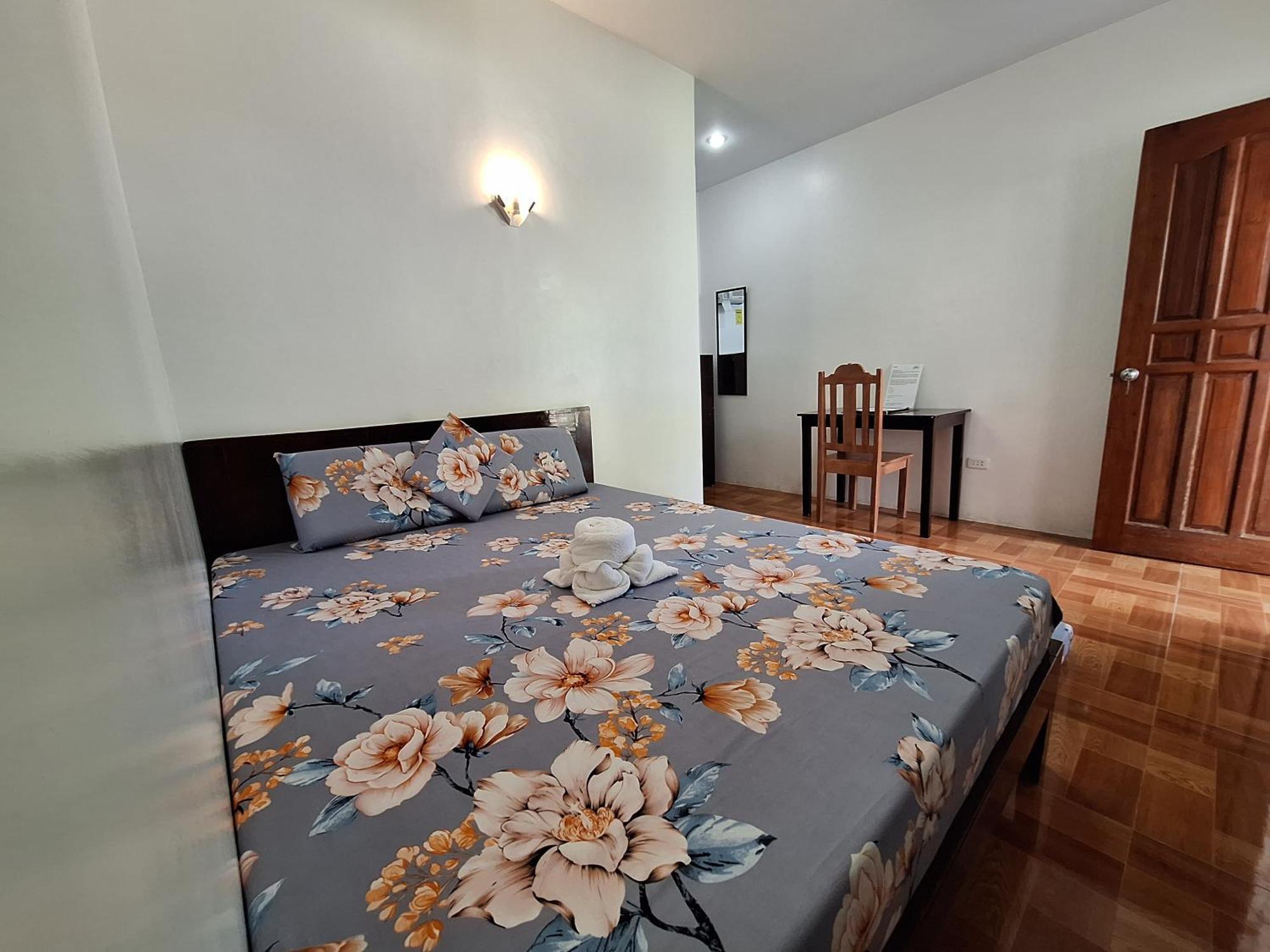 Island Front - Bangcogon Resort And Restaurant Ослоб Екстериор снимка